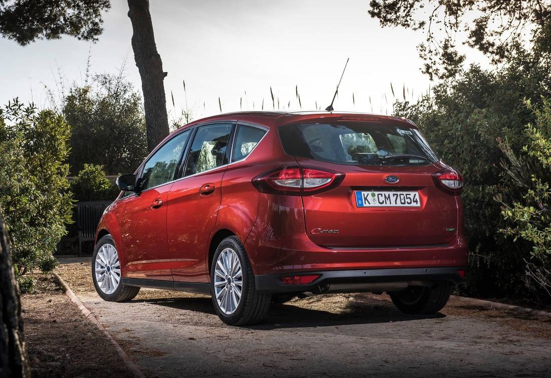 ford-c-max-back