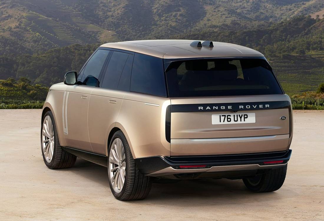 Great Barrier Reef harpoen Station Land Rover Range Rover: afmetingen, interieurs, motoren, prijzen en  concurrenten - AutoScout24