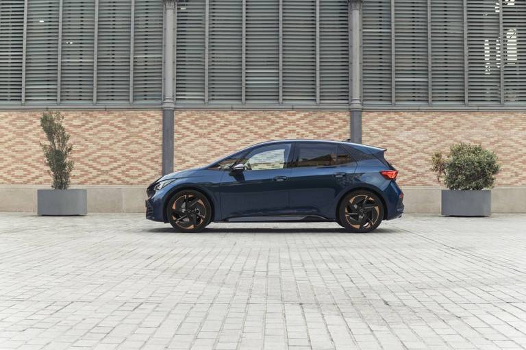 cupra-born-2021-41-3