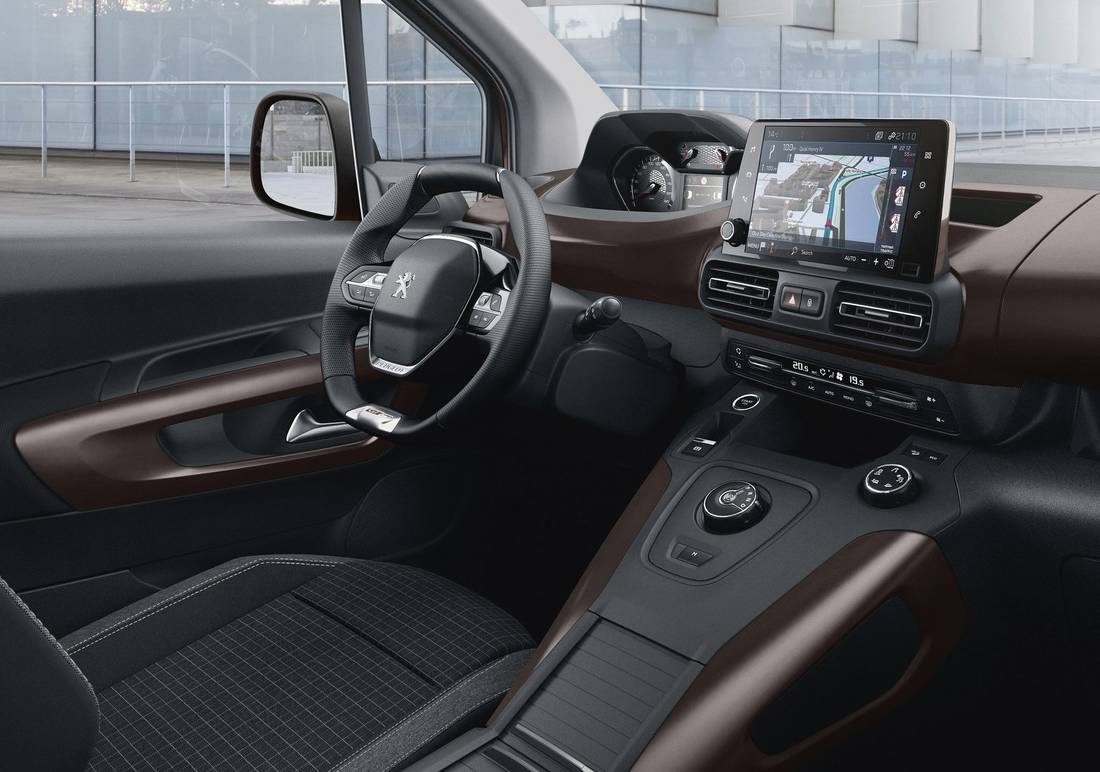 peugeot-rifter-interior