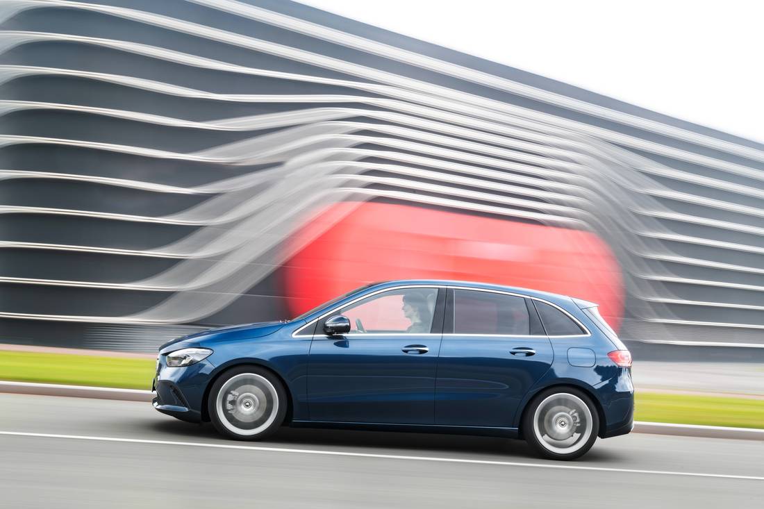 Mercedes-Benz B-klasse 200 opzij