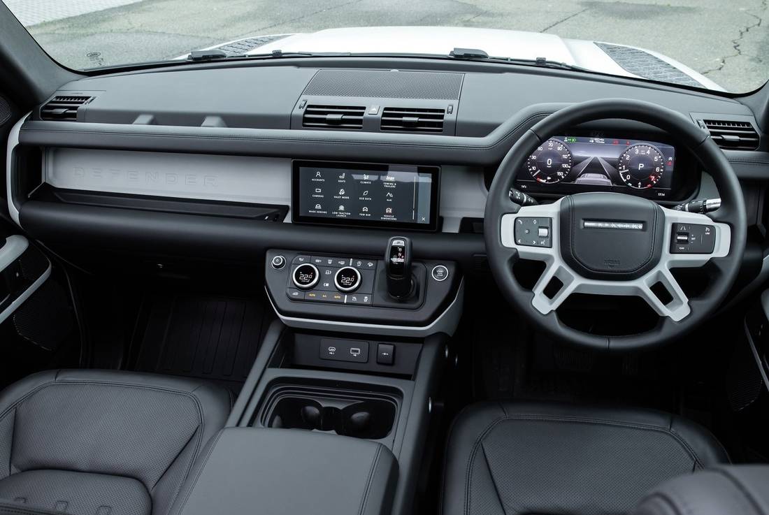 land-rover-defender-90-interior