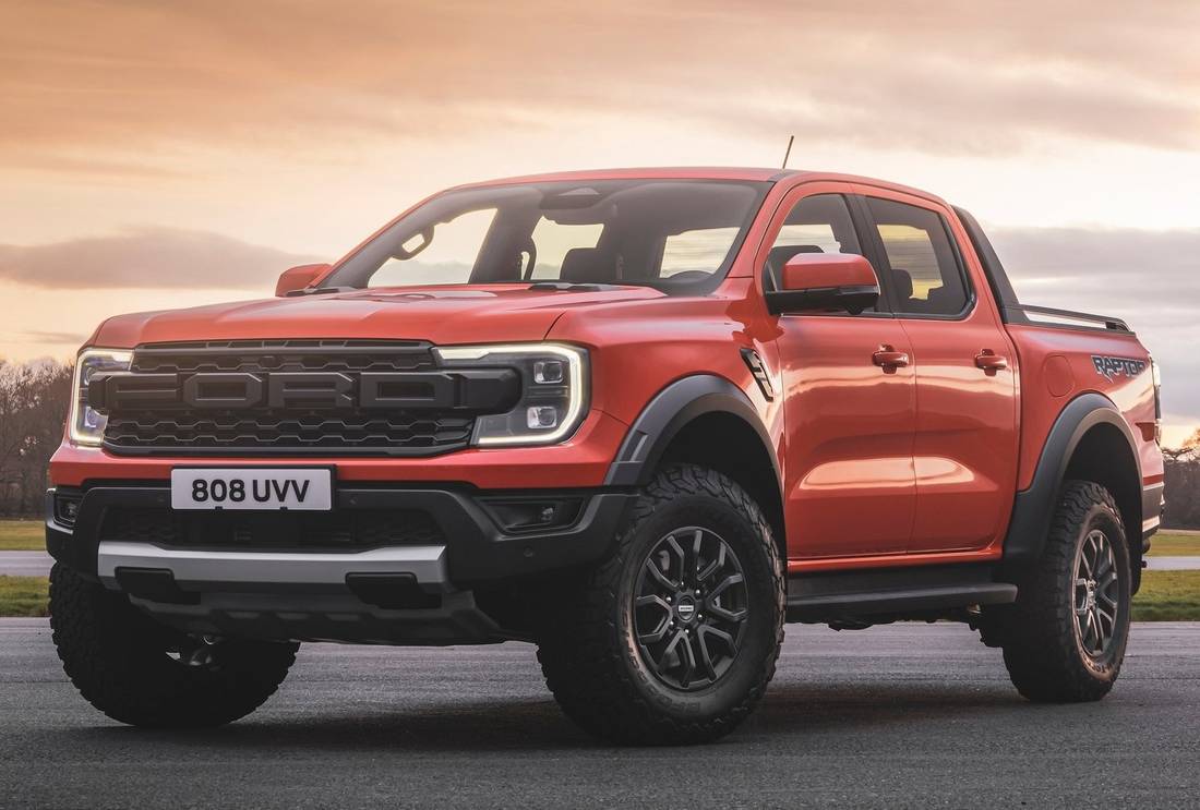 ford-ranger-raptor-front