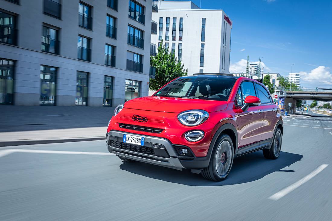 fiat-500x-hybrid-fromt