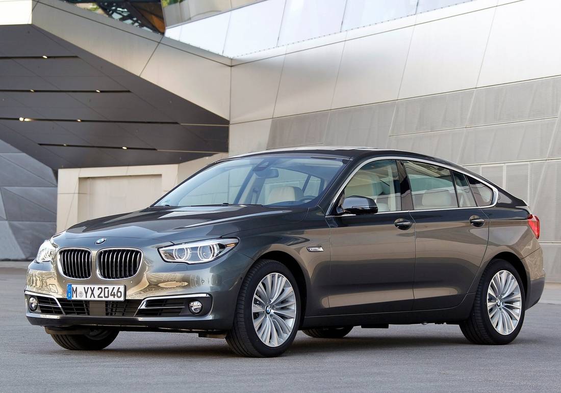 bmw-5-series-gran-turismo-side