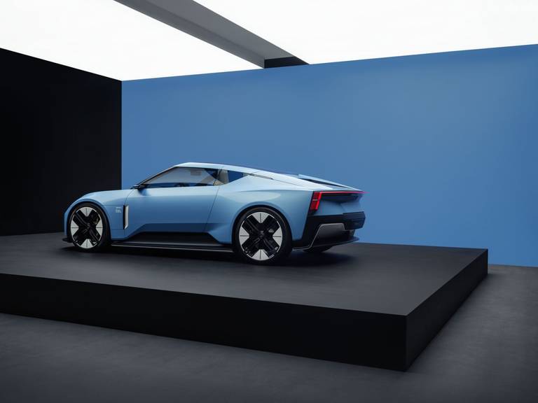 polestar-electric-roadster-2022-2