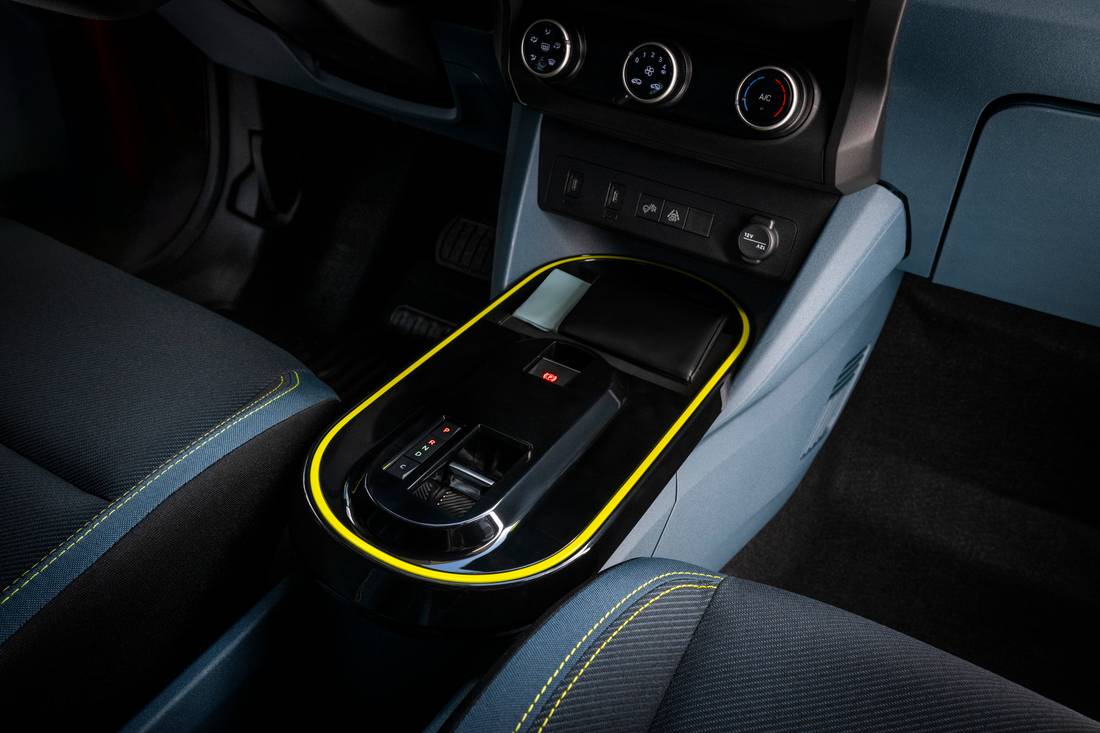 fiat grande panda electric console