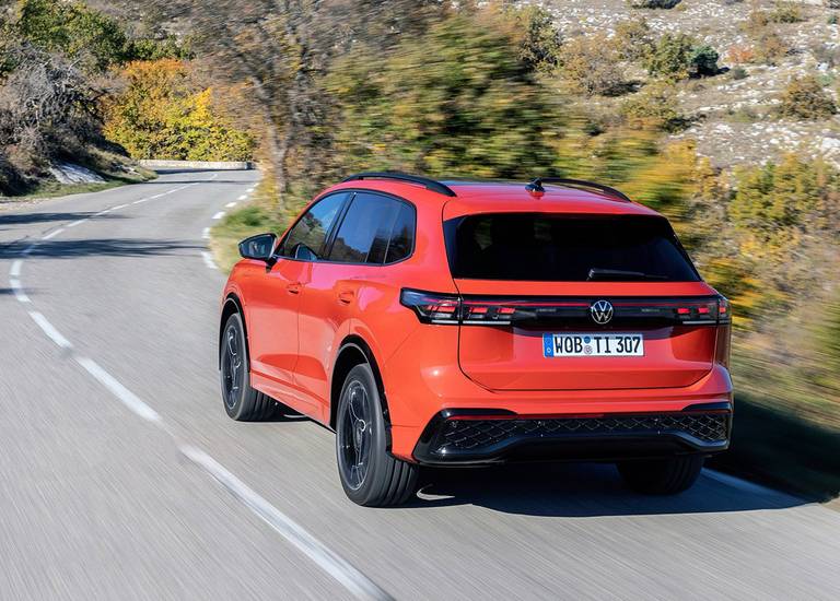 CR-2 - AutoScout24 - Volkswagen Tiguan review foto3