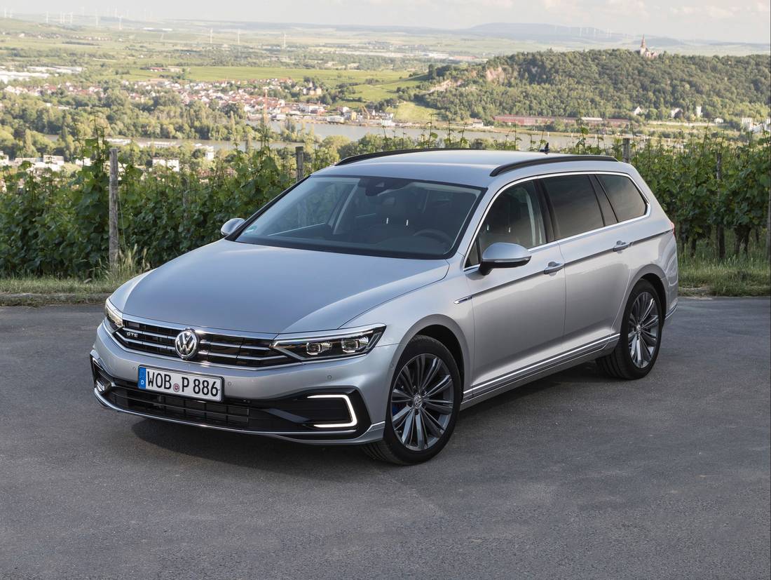 dauw avond Duizeligheid Volkswagen Passat Variant: afmetingen, interieurs, motoren, prijzen en  concurrenten - AutoScout24