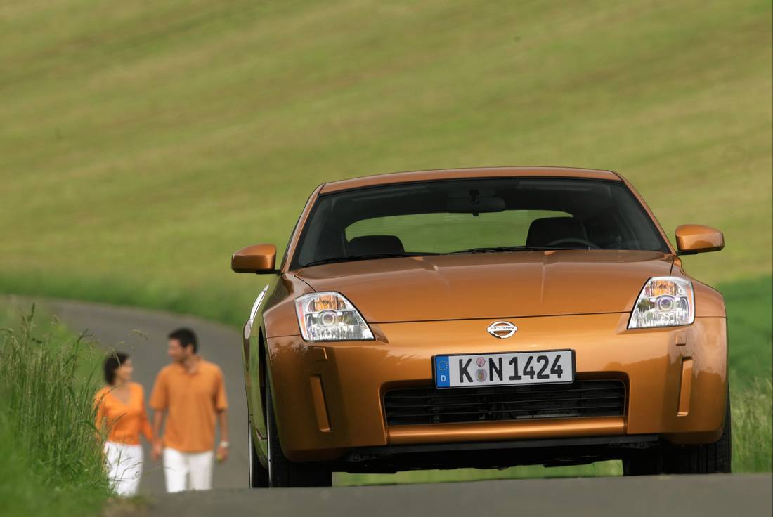 nissan-350z-front