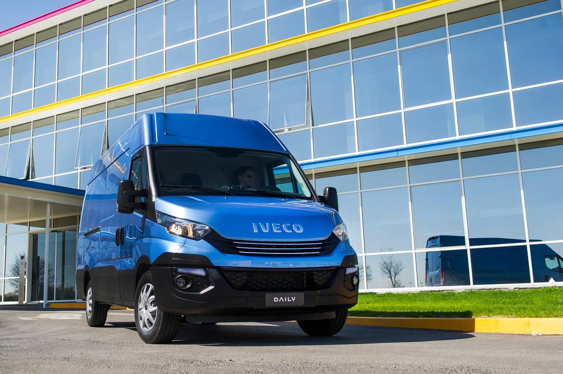 iveco-daily-van