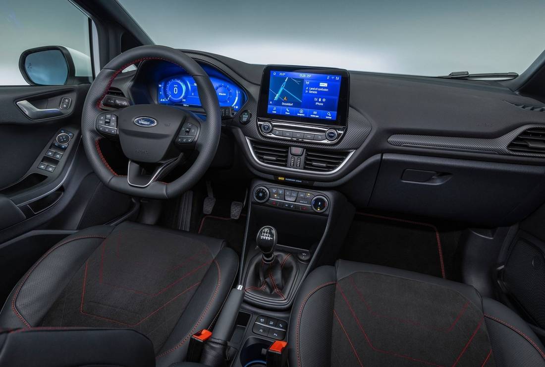 ford-fiesta-interior