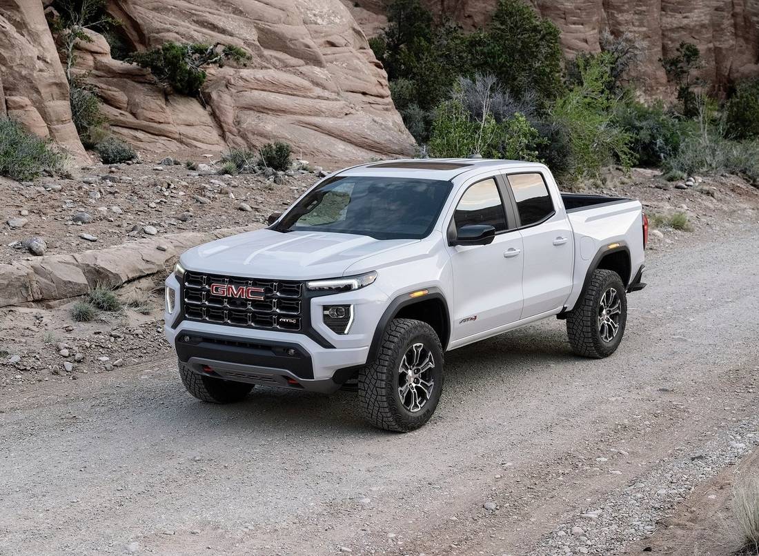 gmc-canyon-front