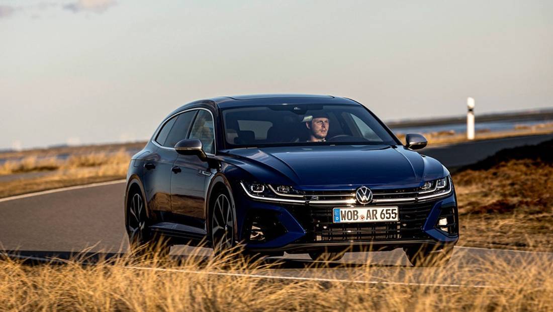 volkswagen-arteon-front