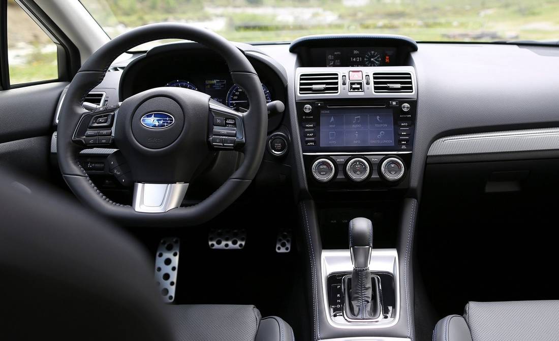 subaru-levorg-interieur