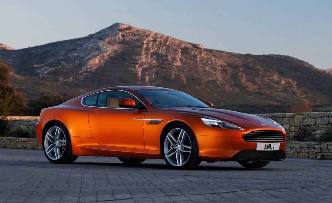 aston-martin-virage-side