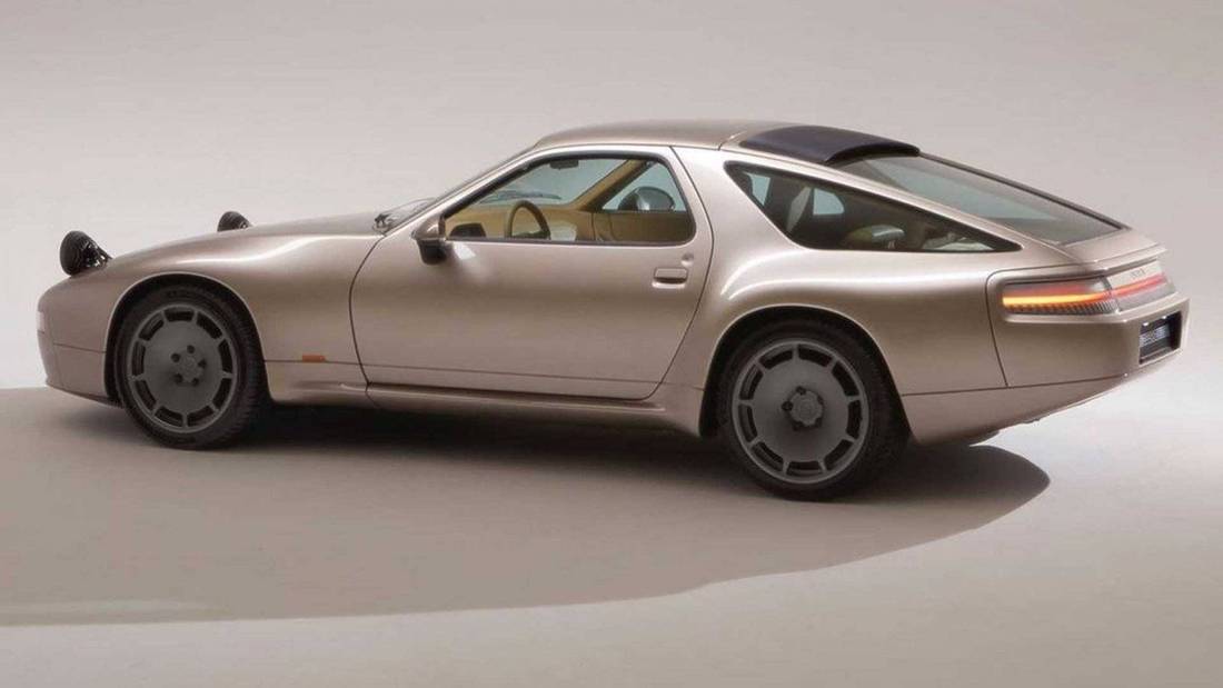 Deze Porsche 928-restomod is net zo 70s als een hologramconcert van ABBA