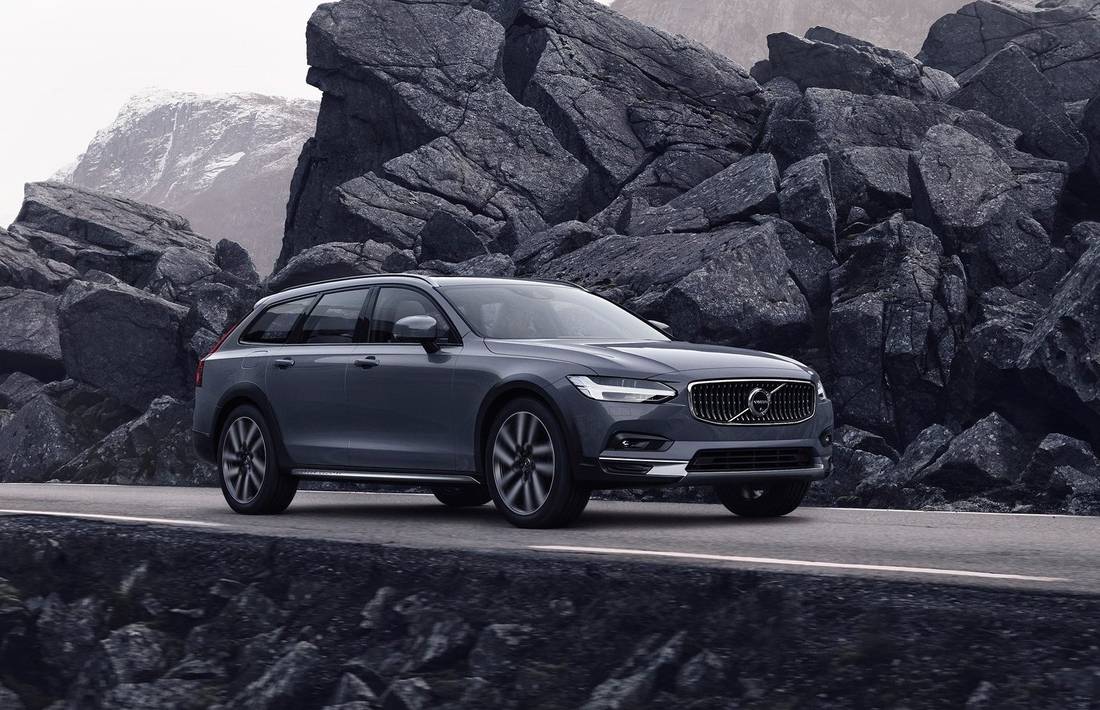 Volvo V90 Cross Country