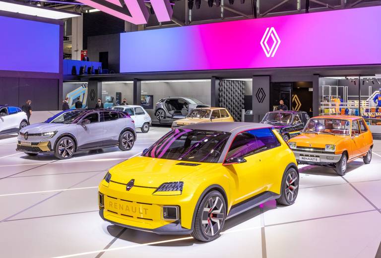 renault-ziet-kansen-voor-gouwe-ouwe-2024-2