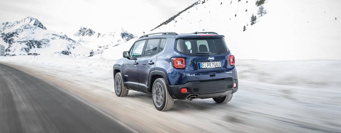 jeep-renegade-back