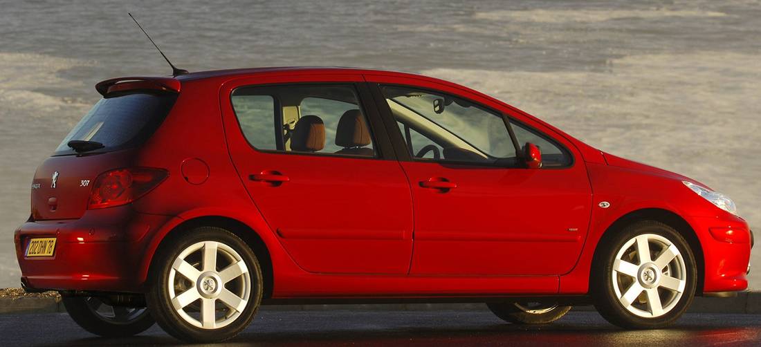 peugeot-307-side