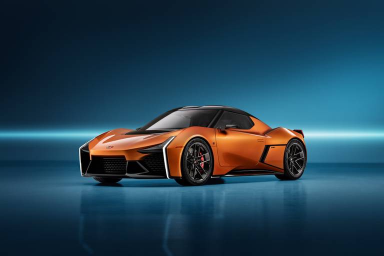 niet-spannend-genoeg-toyota-topman-rekent-af-met-elektrische-sportwagens-2025-03