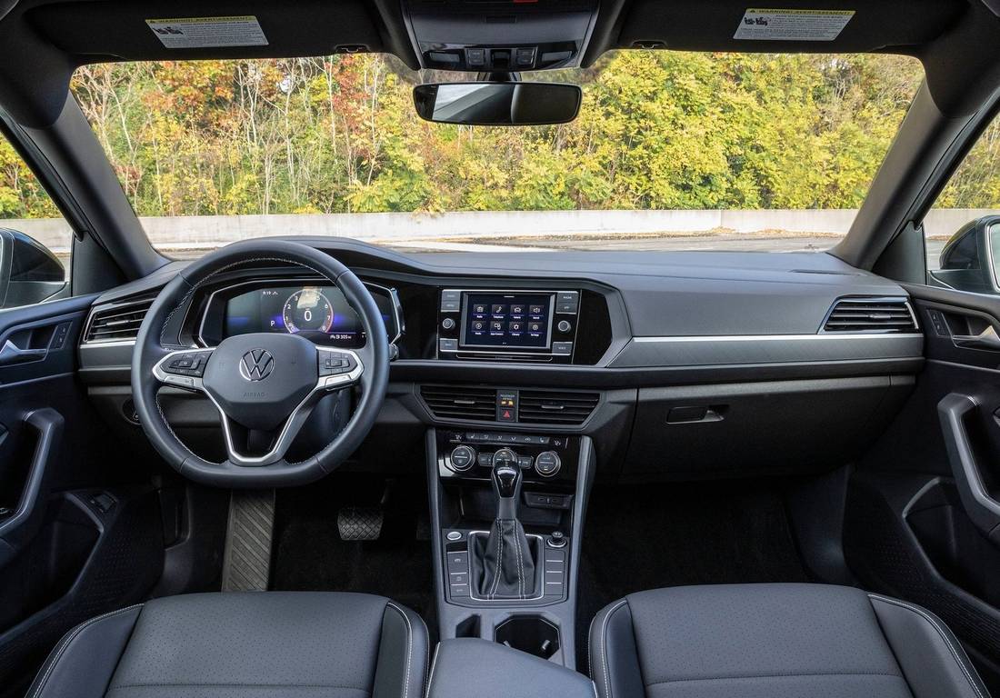 volkswagen-jetta-interior