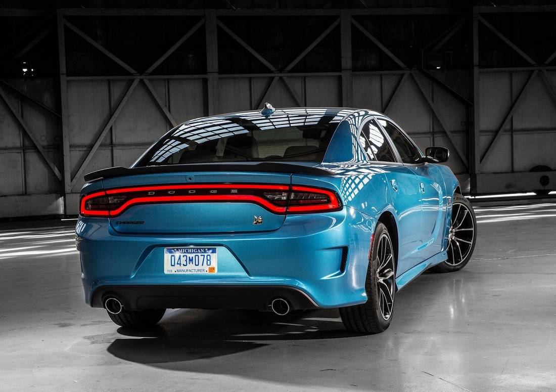 Dodge Charger - 3