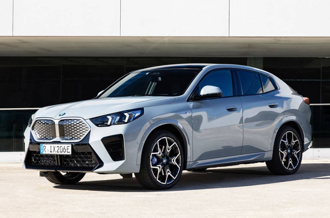 02-BMW_iX2_AS24