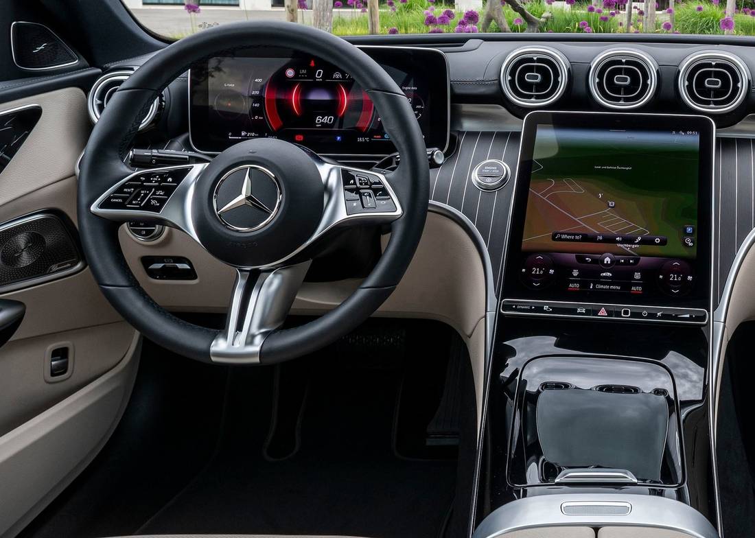 mercedes-benz-c-klasse-interior