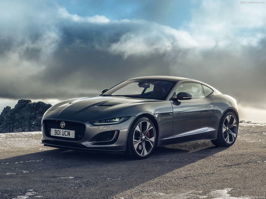 Jaguar-F-Type-2021-1280-01