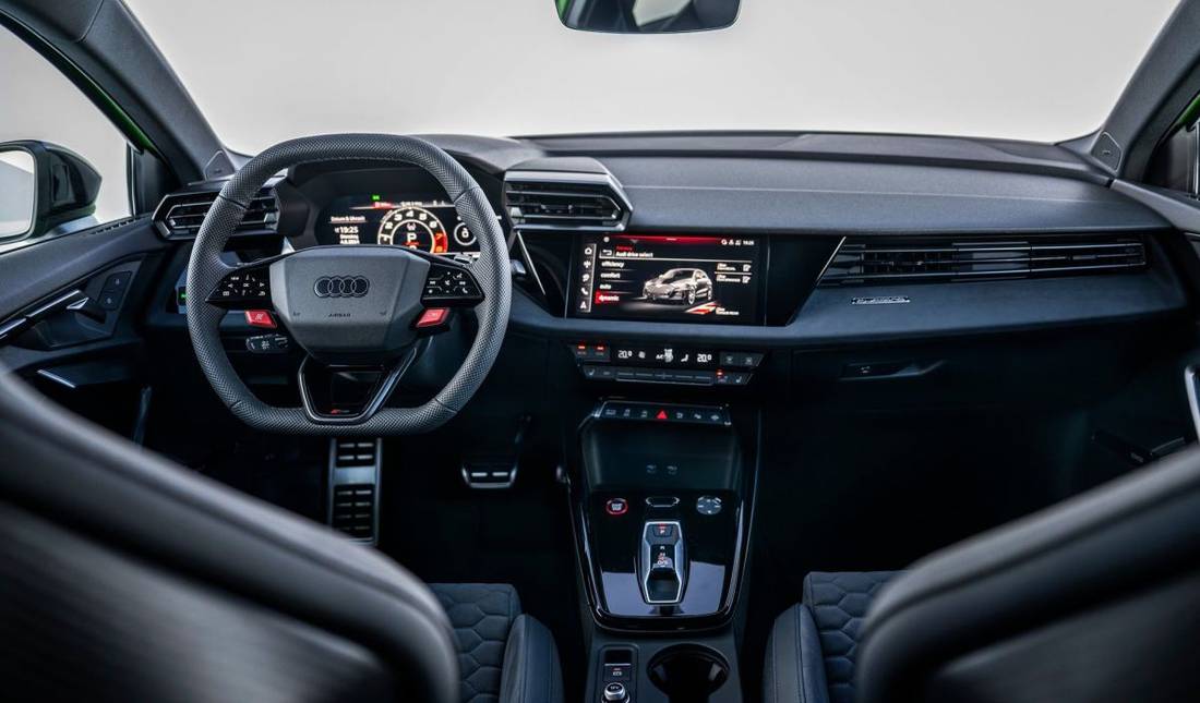 Audi-RS3_3
