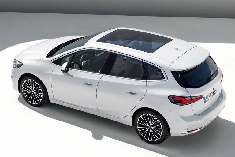 bmw-223i-active-tourer-luxury-line-2022-23-2