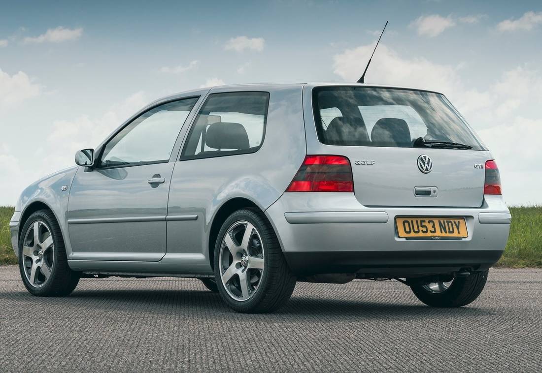 schot Wiskundige pakket Volkswagen Golf 4: afmetingen, interieurs, motoren, prijzen en concurrenten  - AutoScout24