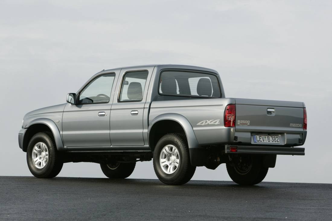 Mazda B 2500 2