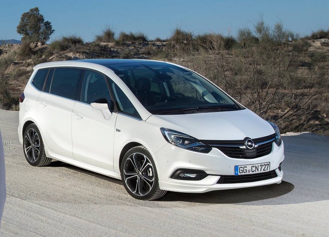 Verplaatsbaar Puur Kinderrijmpjes Opel Zafira: afmetingen, interieurs, motoren, prijzen en concurrenten -  AutoScout24