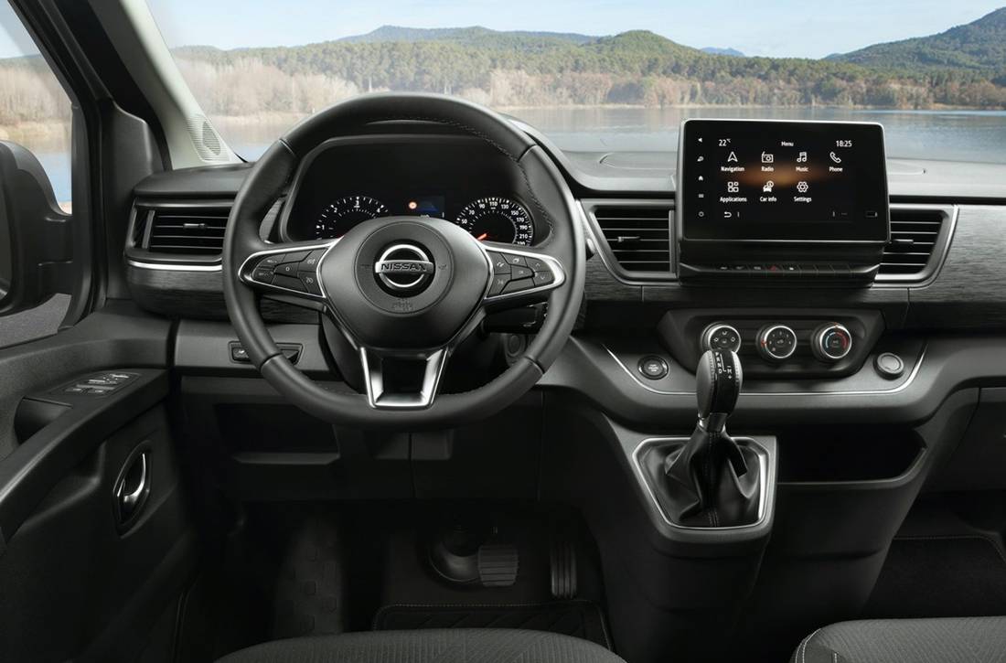 nissan-primastar-interior