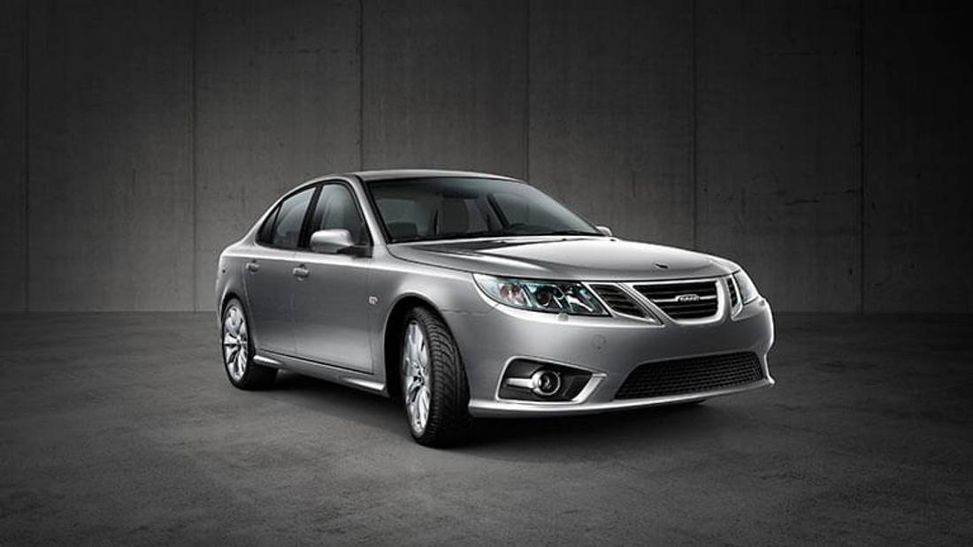 saab-9-3-aero-sedan-m-02