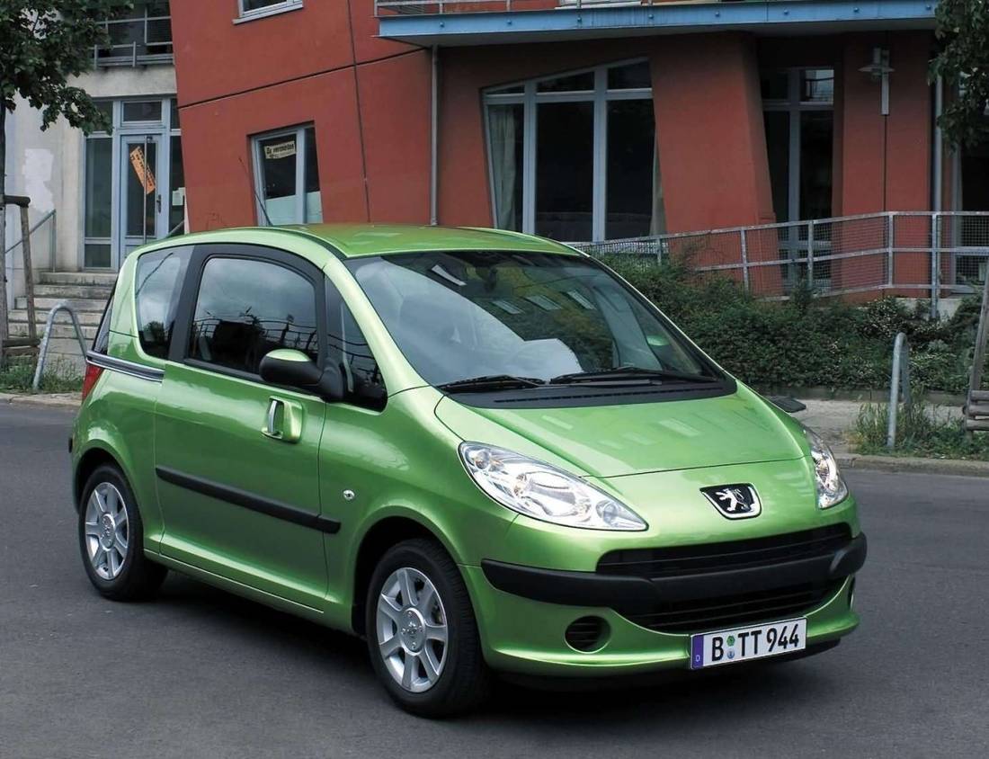 peugeot-1007-front