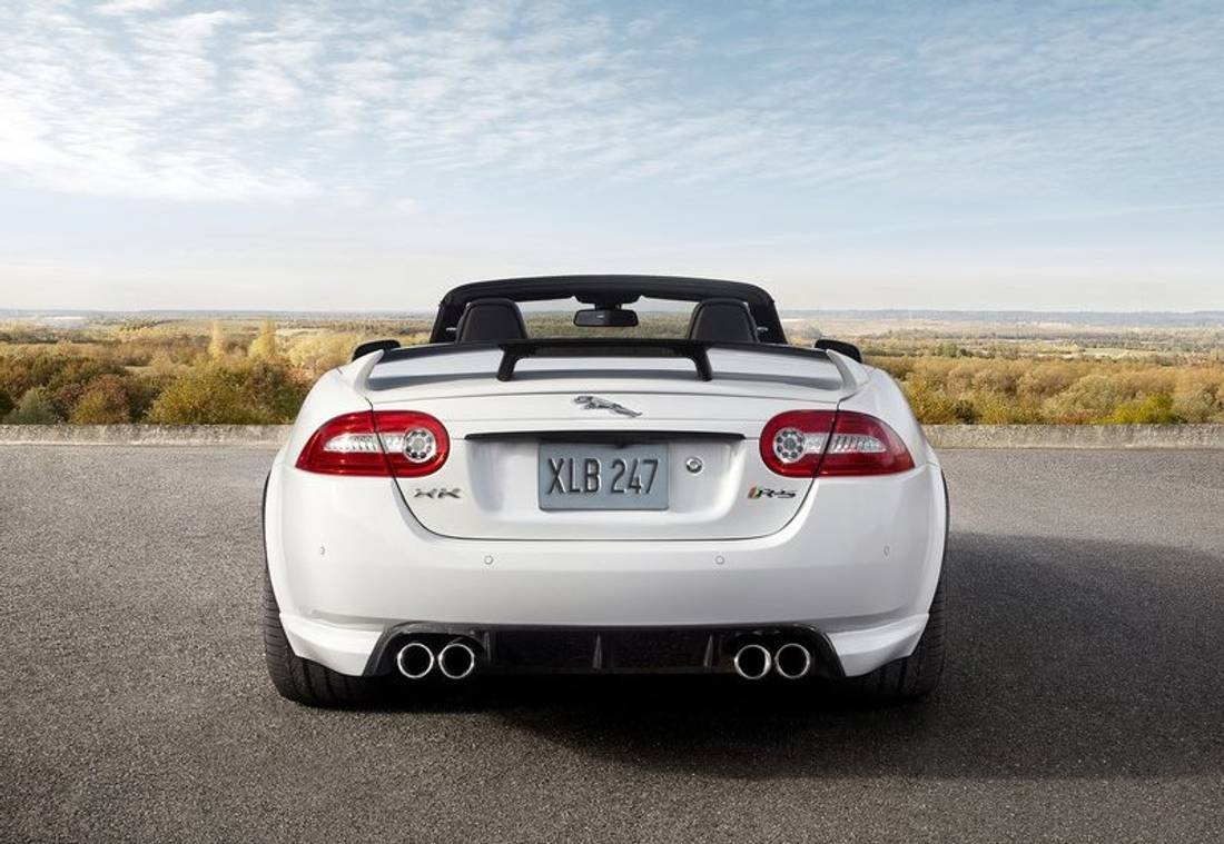 jaguar-xk-back