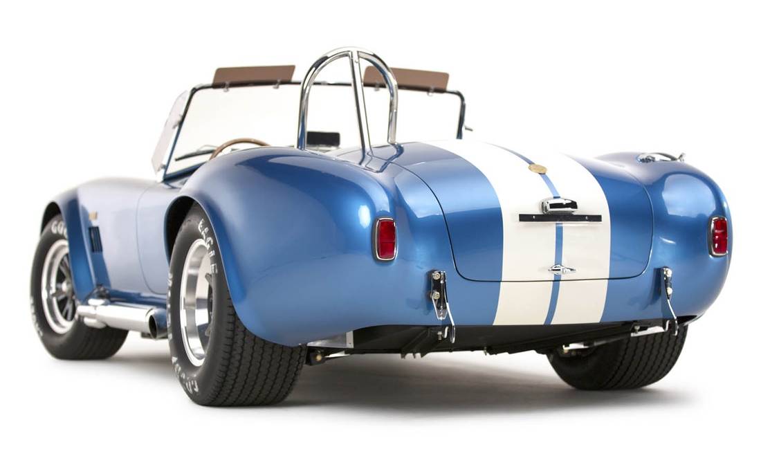 ac-shelby-cobra-back