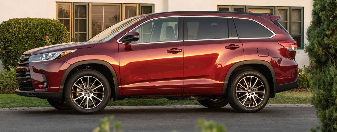 toyota-highlander-side