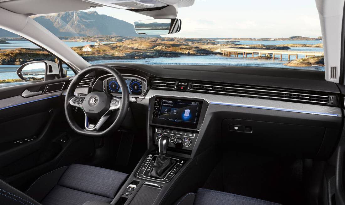 Onschuldig concept leeg Volkswagen Passat (B8): afmetingen, interieurs, motoren, prijzen en  concurrenten - AutoScout24