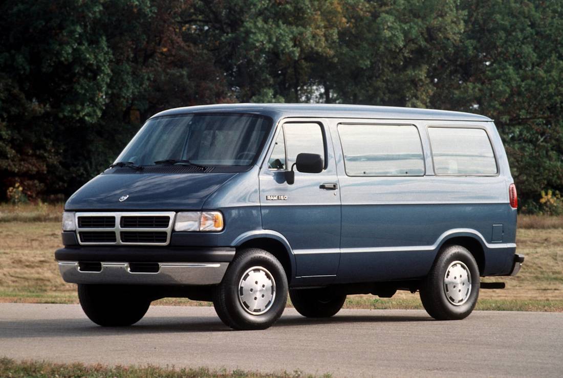 Dodge Van zijaanzicht