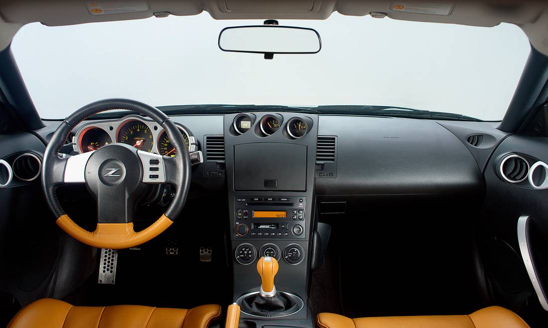 nissan-350z-interieur