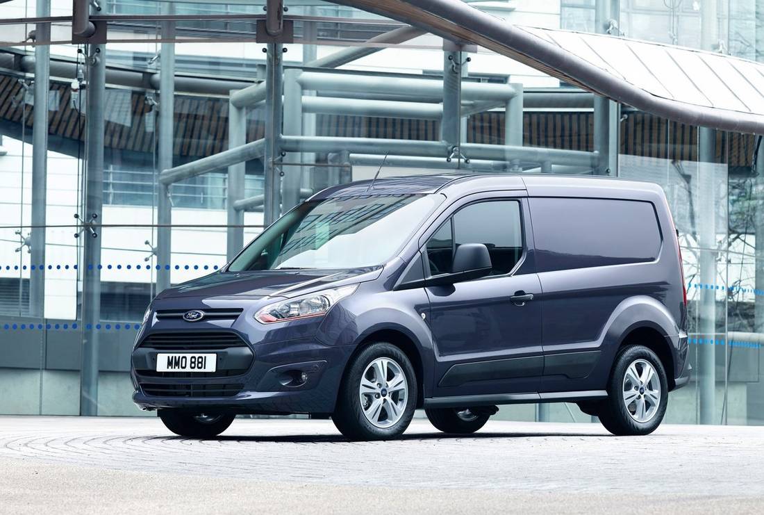 ford-transit-connect-side