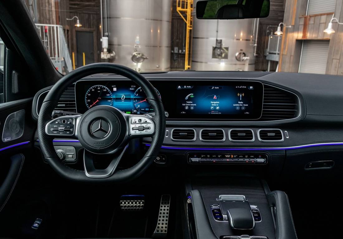 mercedes-gls-interior