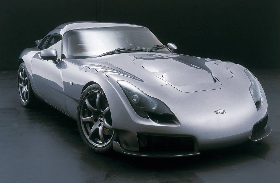 tvr-sagaris-front