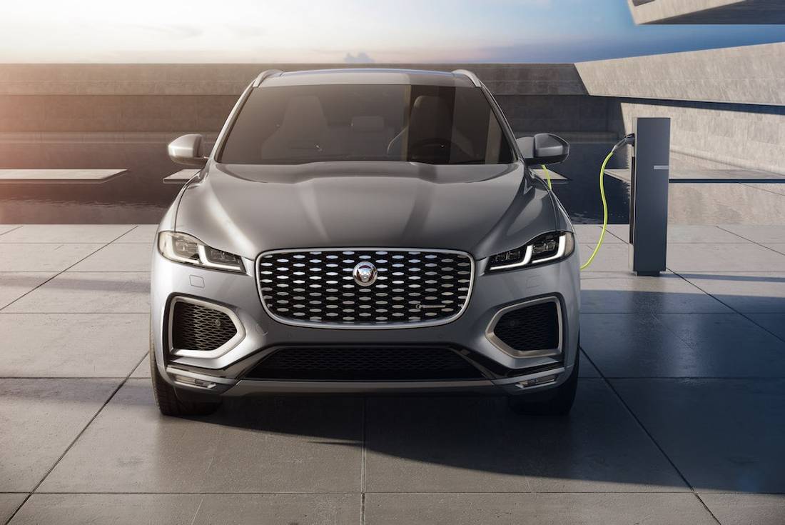 jaguar-f-pace-front