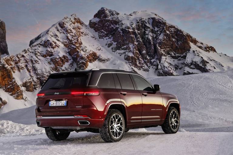 jeep-grand-cherokee-2022-8-3